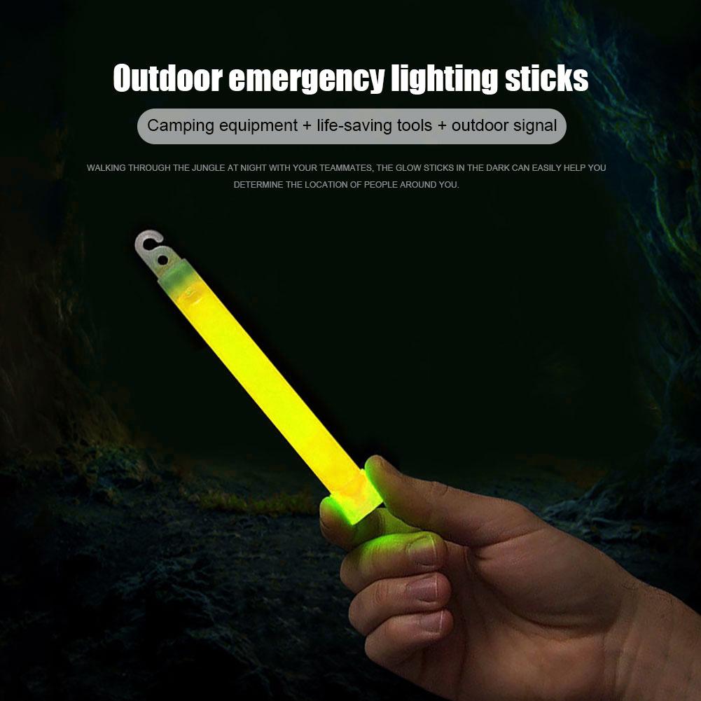 Militaire Glowsticks met haak, - Glow Sticks Survival recensie en prijs